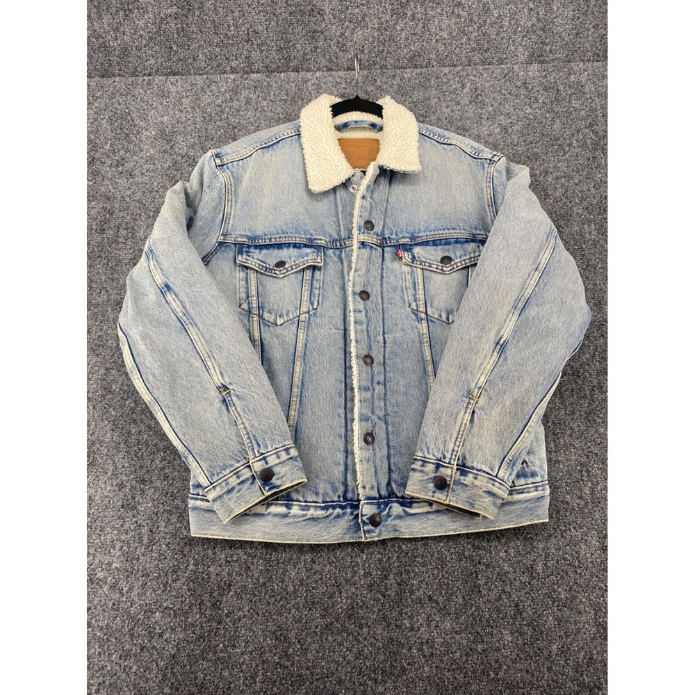 Levis Premium Sherpa Lined Trucker Jacket Mens Small Light Wash Blue Denim Coat